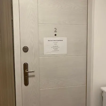 Apartament Hatvan *