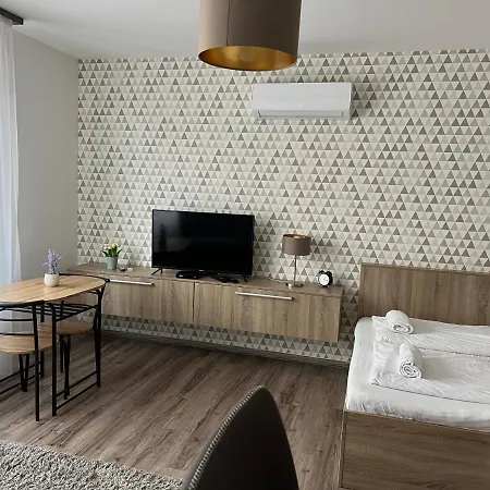 Apartament Hatvan Debreţin