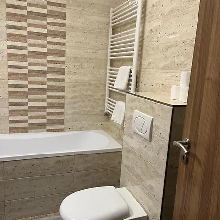 Hatvan Apartment